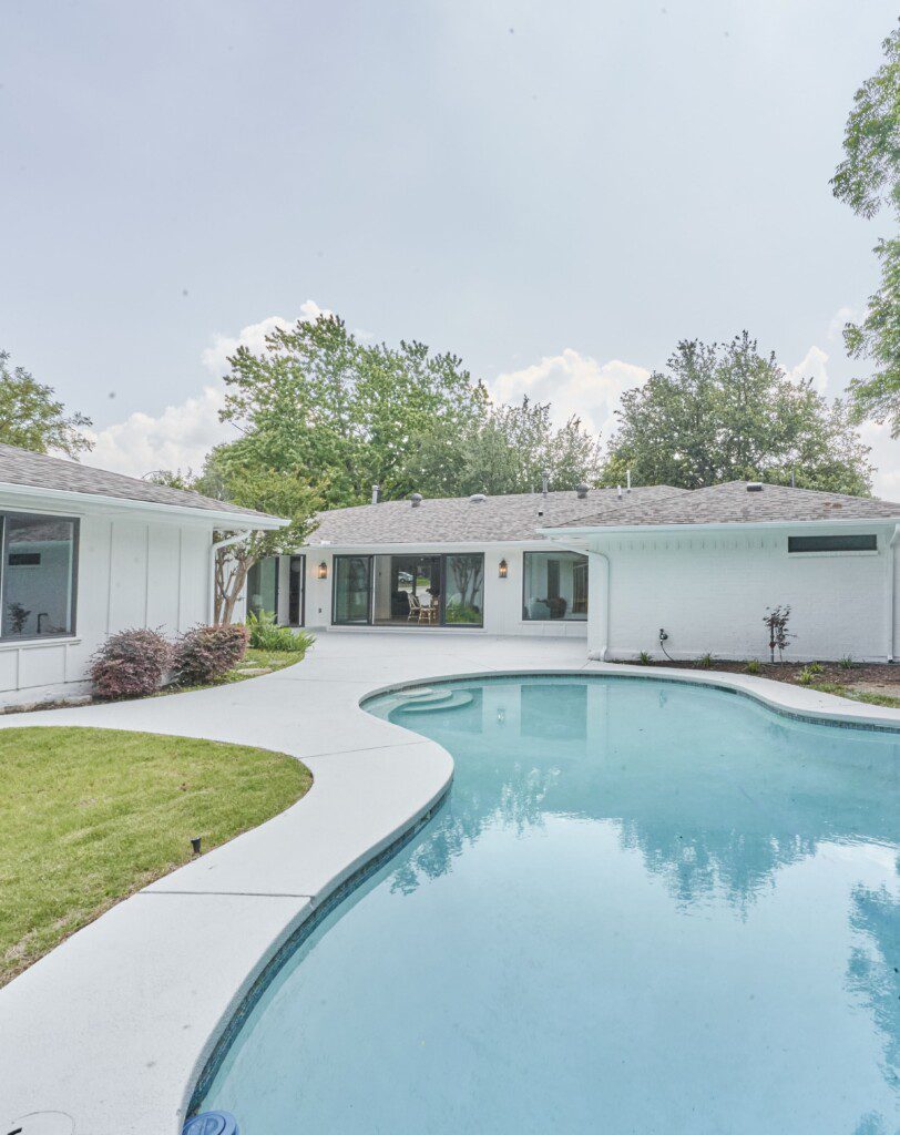 White House Complex and Pool: Home Building Service
